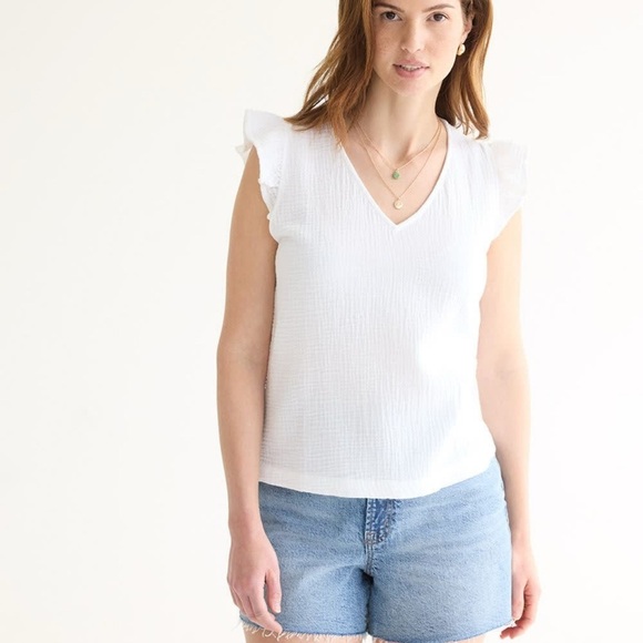 Reitmans White Ruffle Sleeve V-Neck Gauze Cotton Top size S - Picture 3 of 10